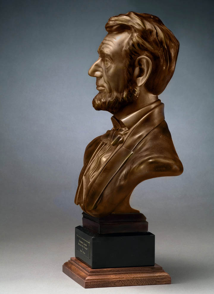Click this picture to return to the cabinet bust detail page